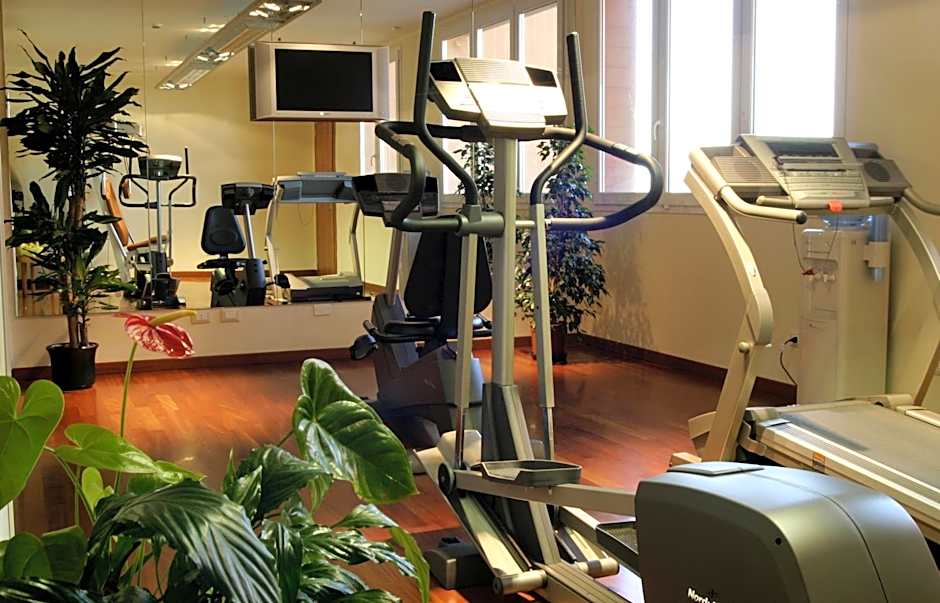 Crowne Plaza Venice East By IHG