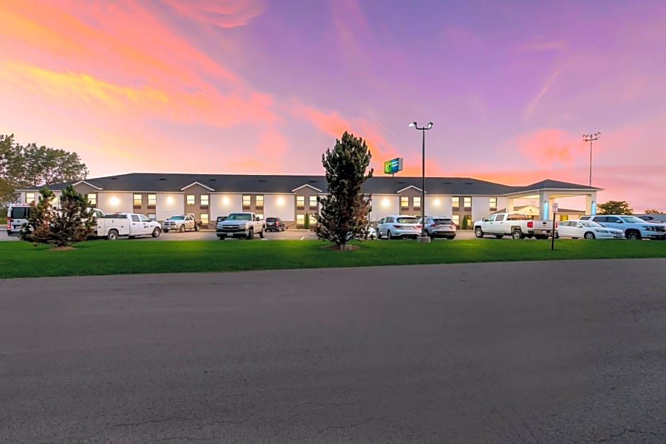 Holiday Inn Express London-I-70 By IHG