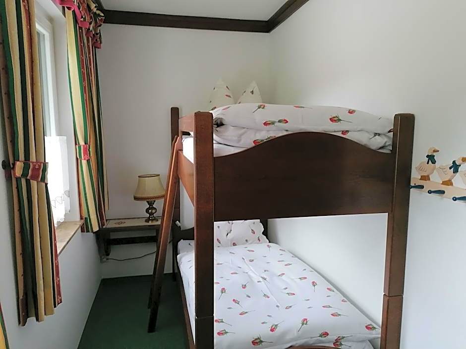 Hotel garni Landhaus Bürtlmair