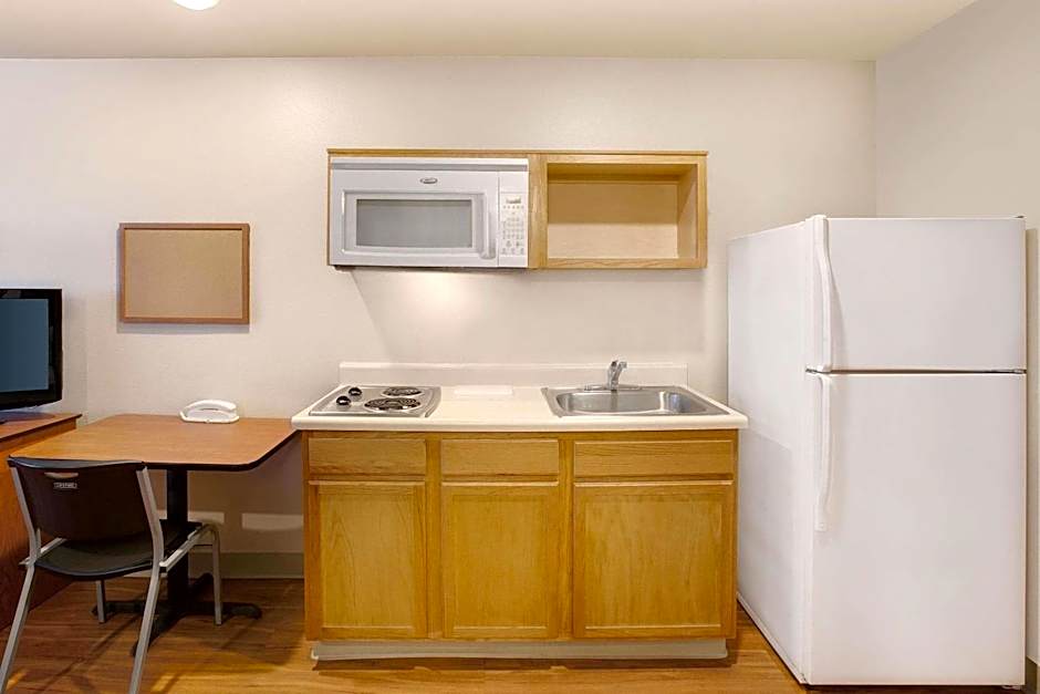 WoodSpring Suites Lake Charles