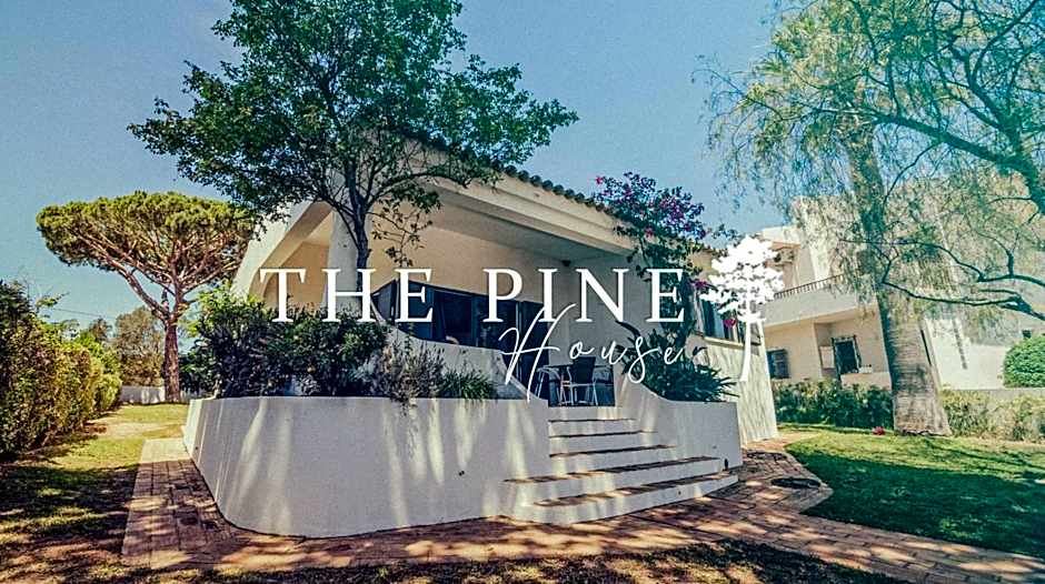 Pine House - Faro Airport, Beach and City Center