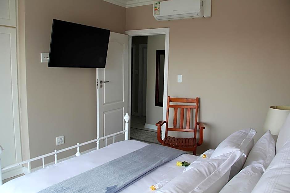 Seaview Manor Exquisite Bed & Breakfast