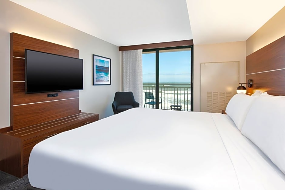 Holiday Inn Express & Suites VA Beach Oceanfront by IHG