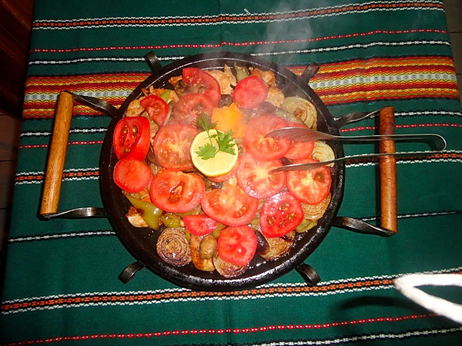 Chuchura Family Hotel