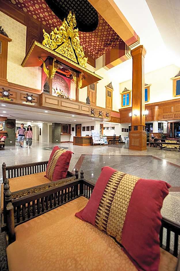 Phi Phi Island Cabana Hotel