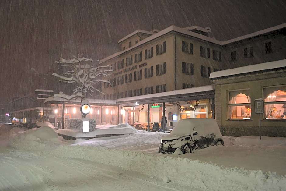 Hotel Des Alpes - Restaurant & Pizzeria