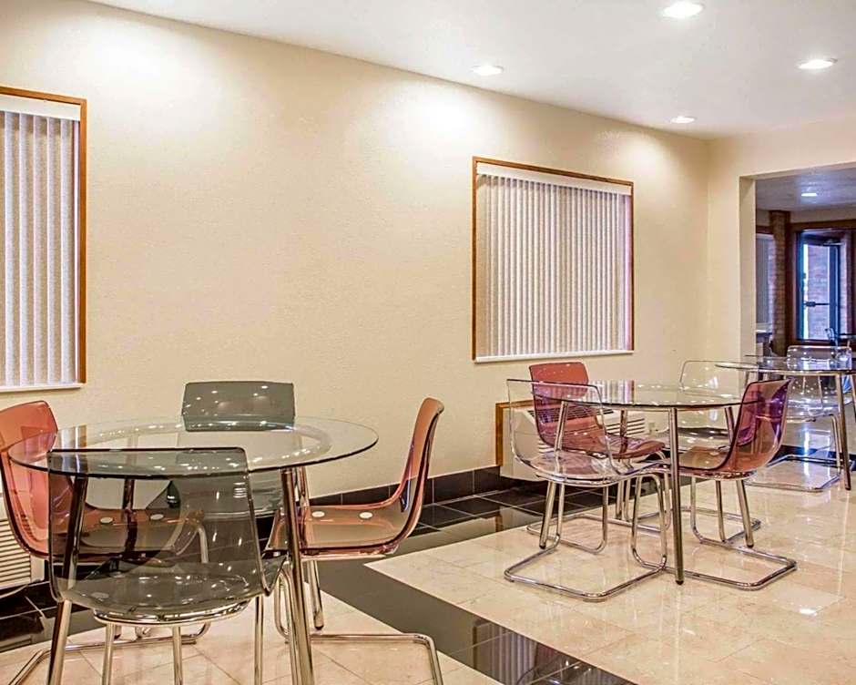 Quality Inn St. Mary's