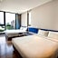 Explore Hotel