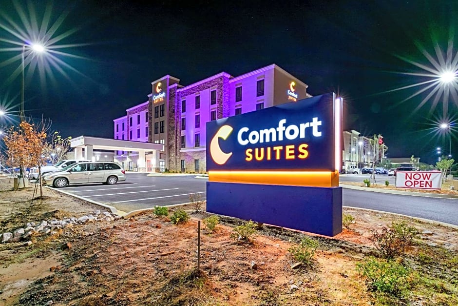 Comfort Suites