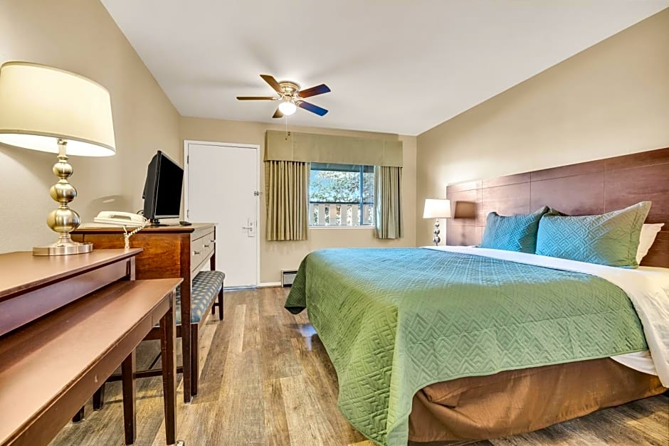 Scottish Fairway Inn