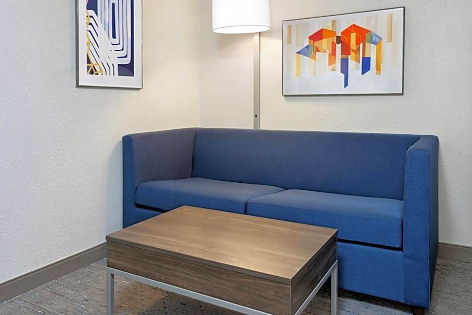 Holiday Inn Express Pekin - Peoria Area By IHG