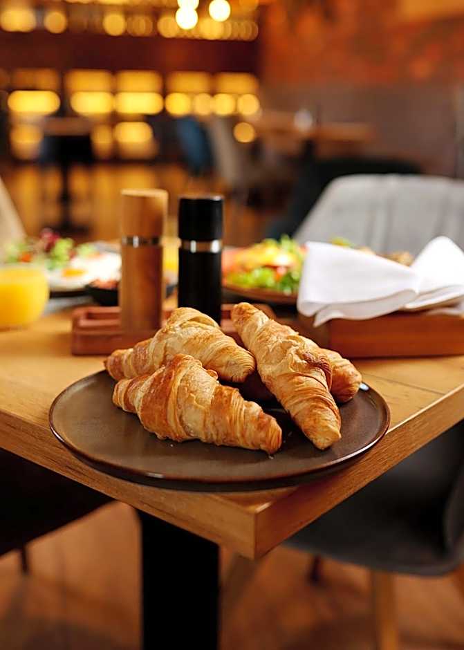 Chop Old House Hotel