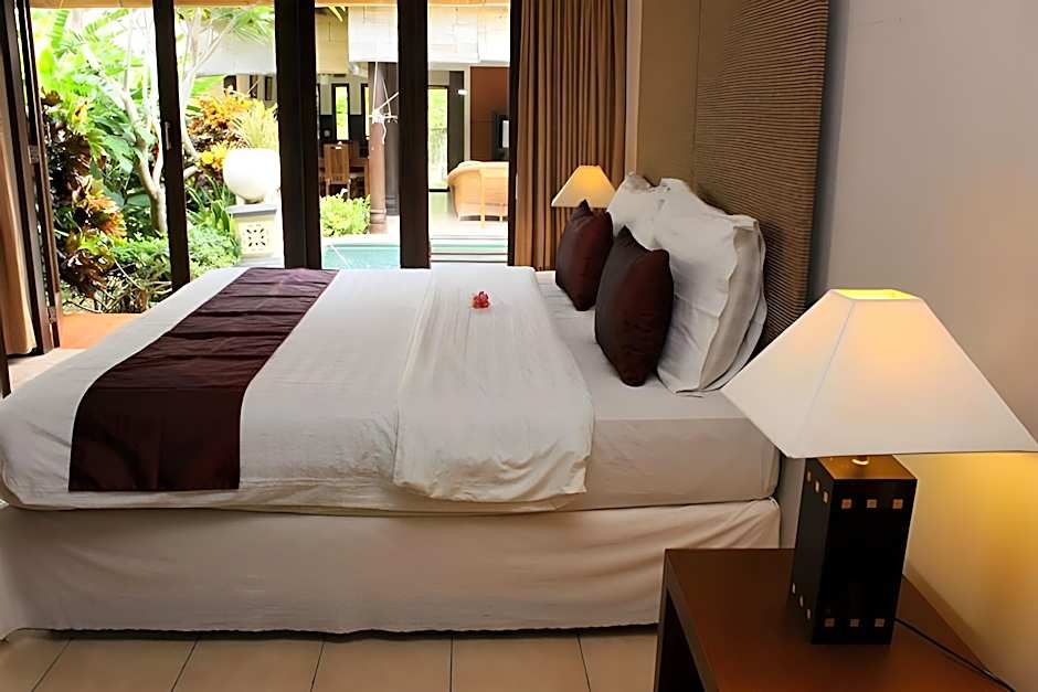 Tanjung Lesung Beach Hotel