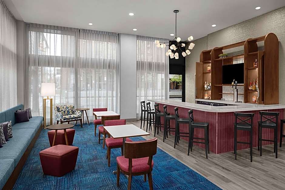 Hampton Inn By Hilton Cleveland-Downtown