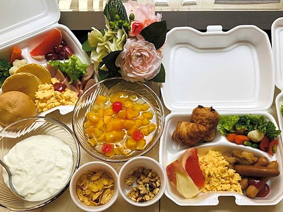 Toyoko Inn Tokyo Shinagawa Konan-guchi Tennozu Isle