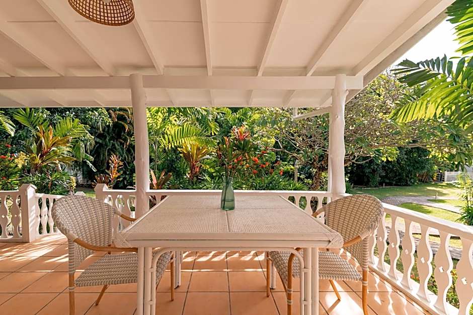 Beau Vallon Bungalows