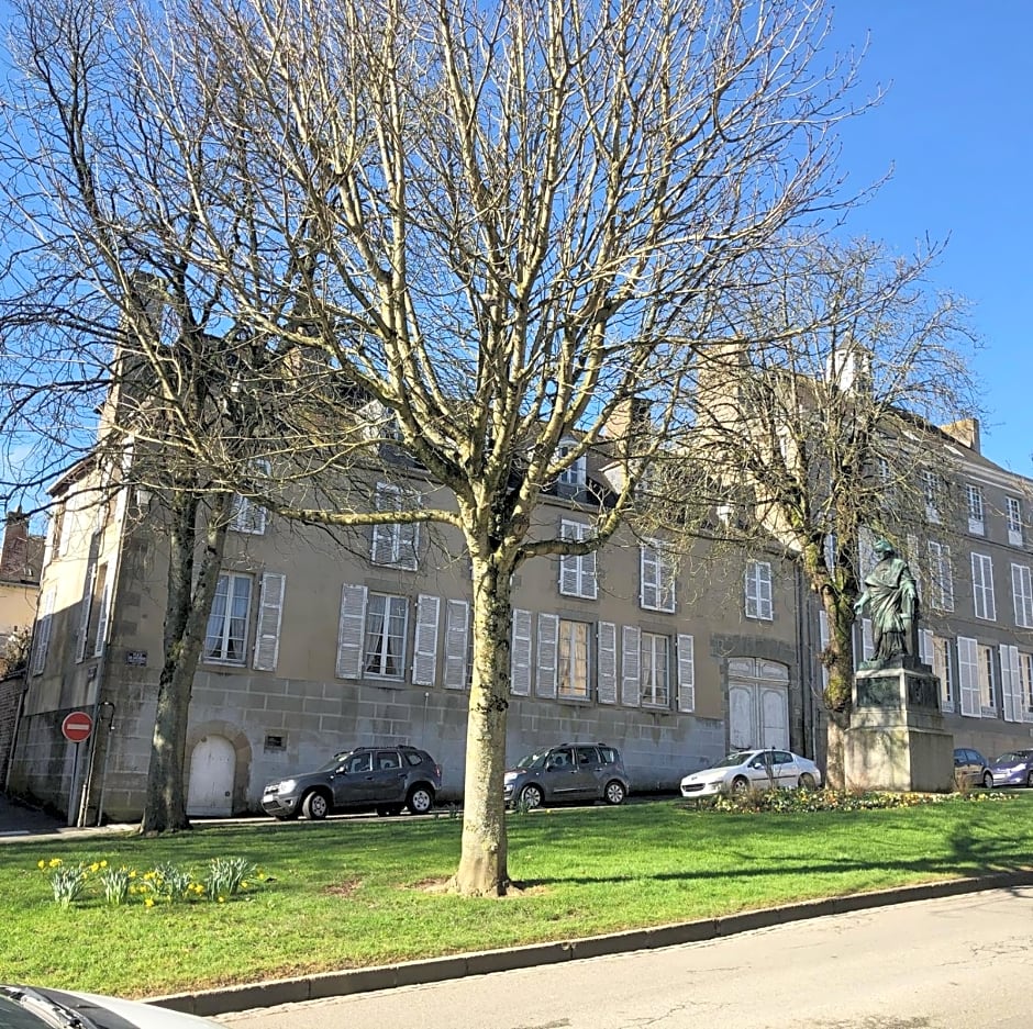 L'Hotel de Hercé Chambre d'Hote