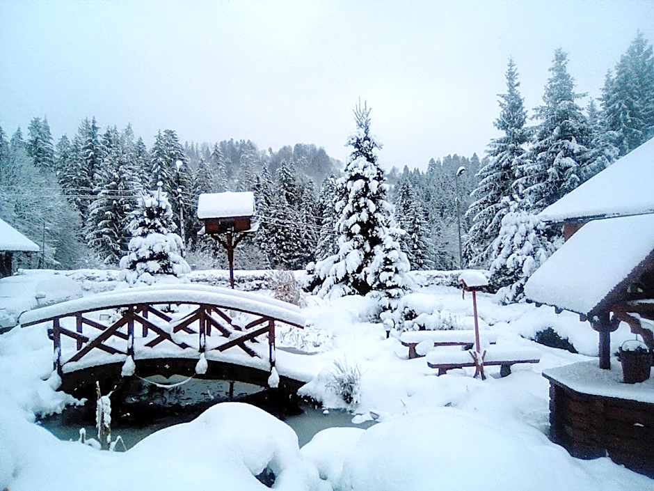 Ośrodek Wczasowy "GRONOSTAJ"