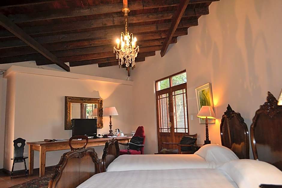 Foxwood House Boutique Hotel