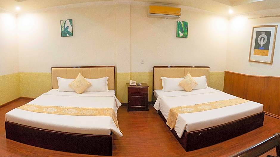 Linh Phuong 8 Hotel - 24 Hours Stay