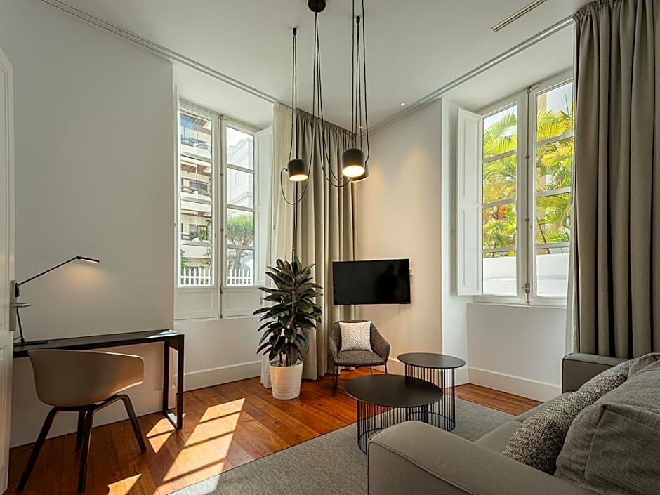 The Park Suites by IRES LAR
