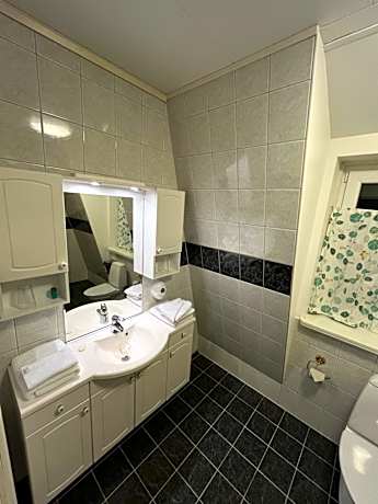 Basic Double Room