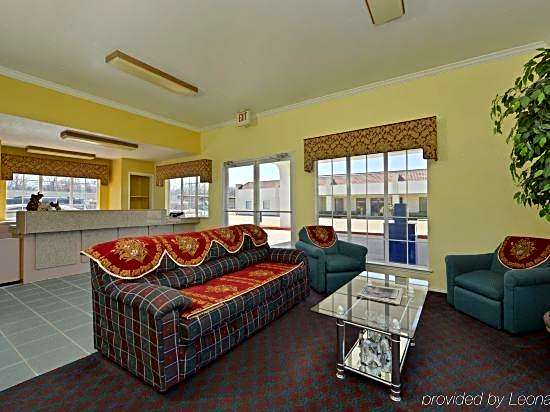 Gun Barrel Executive Inn