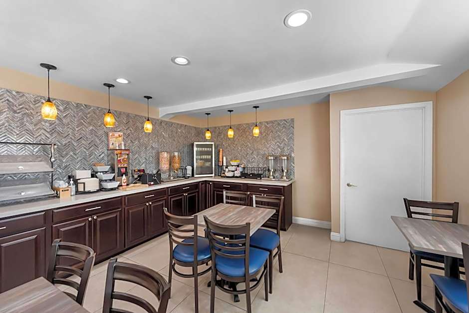 Quality Inn San Diego South - Chula Vista