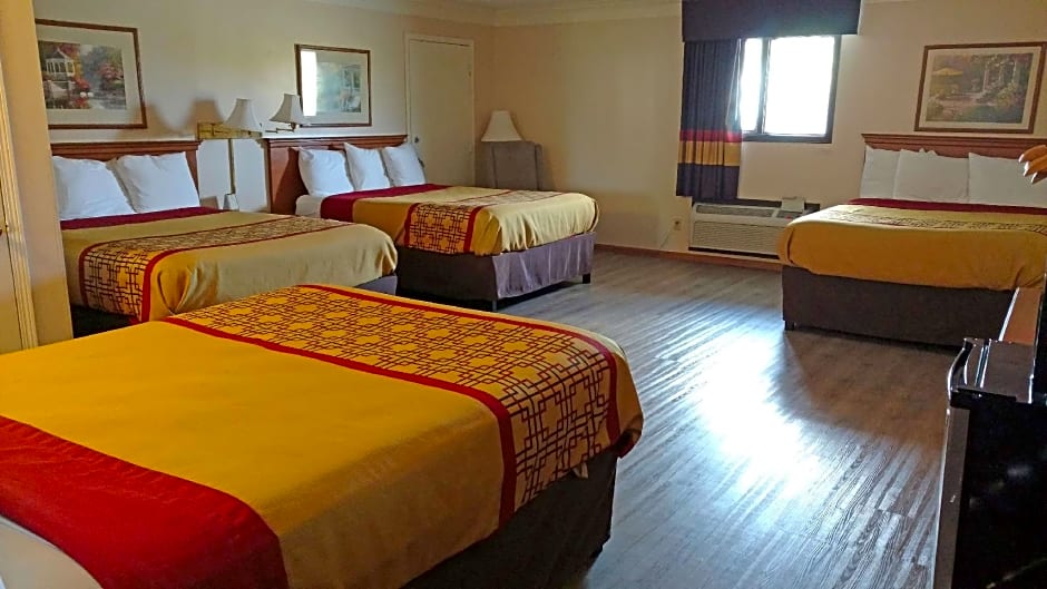 Americas Best Value Inn-Thief River Falls