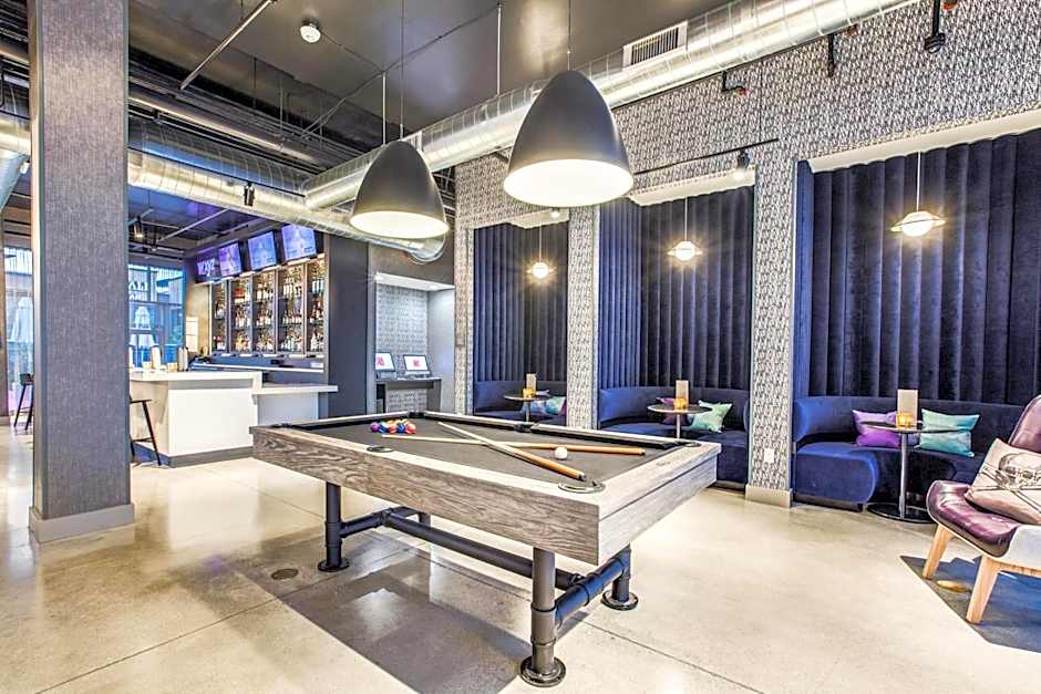 Aloft Dallas Arlington Entertainment District