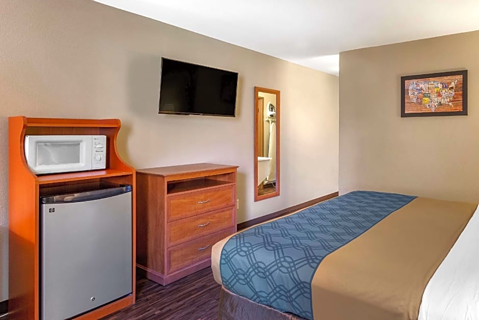 Econo Lodge Inn & Suites Sandy