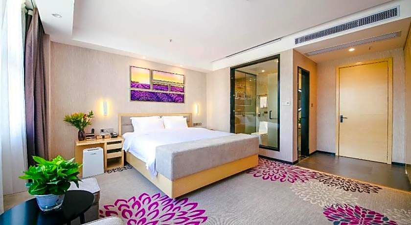 Lavande Hotel Heyuan Zijin