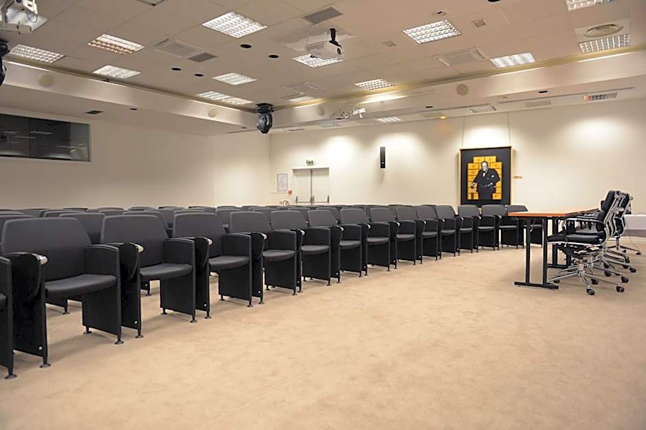 Hotel Restaurant La Vague de Saint Paul & Spa