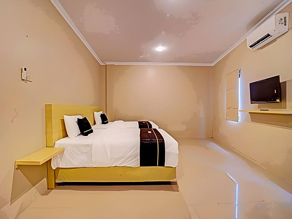 Hotel Andono near YIA Mitra RedDoorz