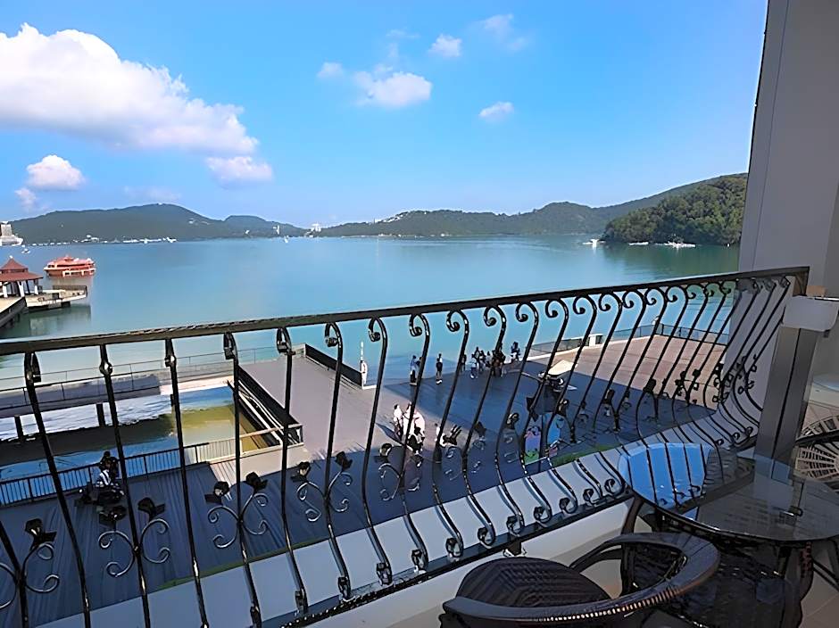 Ming Yue Hu Lakeview BnB