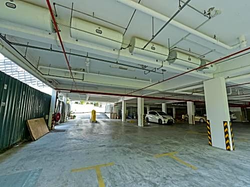 Capital O 90130 Sawadee Hotel