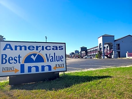 Americas Best Value Inn "FROST BANK CENTER"