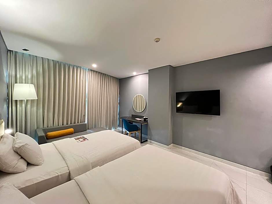 Photo 1 of 1 of Superior 2 Beds