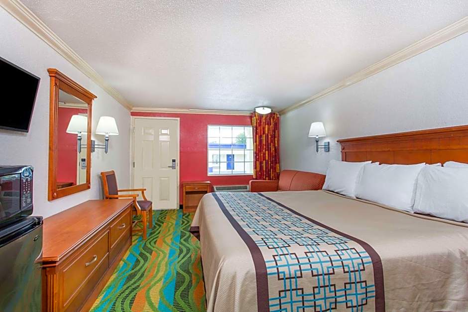 Days Inn by Wyndham Virginia Beach Town Center