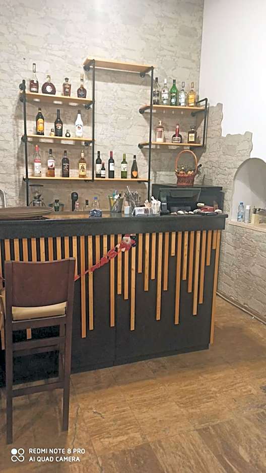 Lefkara Hotel