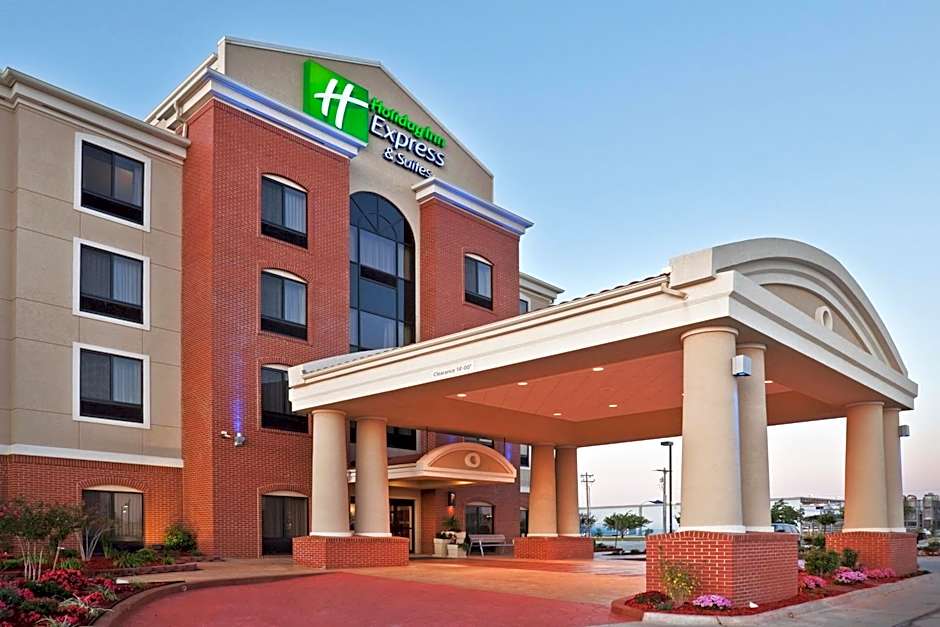 Holiday Inn Express & Suites Oklahoma City West-Yukon by IHG