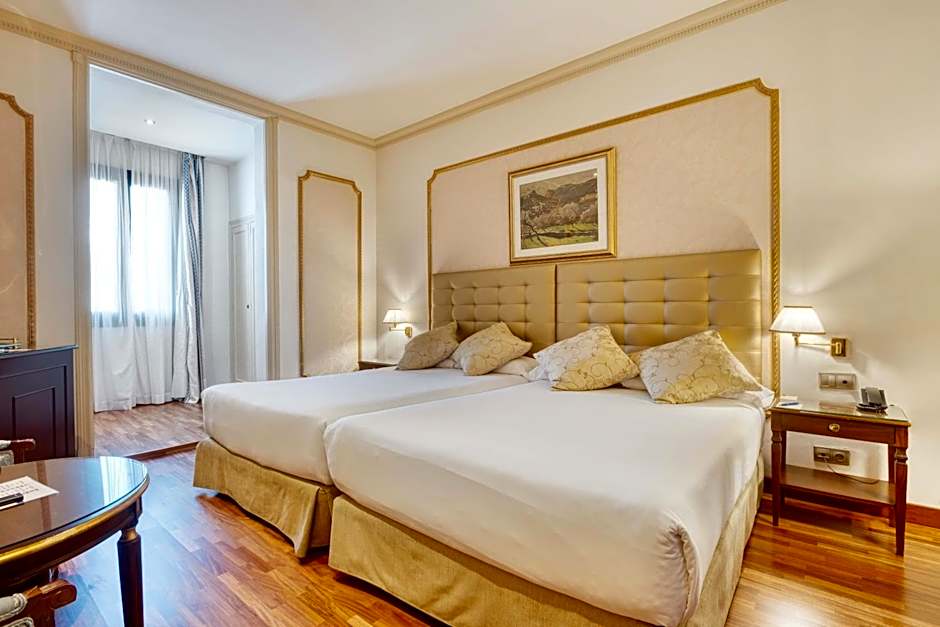 Hotel Roger De Lluria