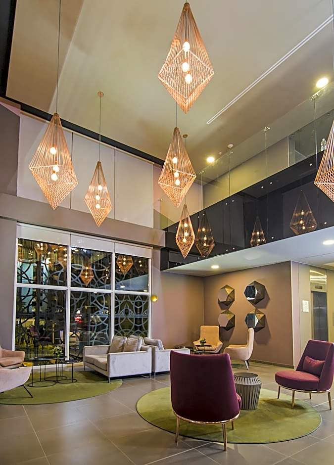 City Express Plus by Marriott Medellín Colombia