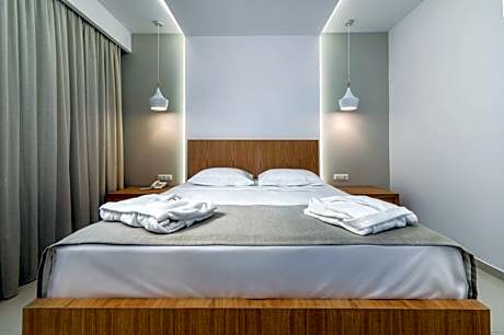 Deluxe Family Suite