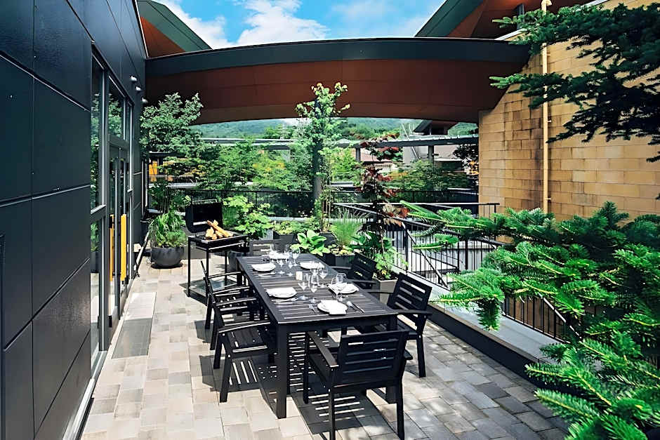 HOTEL KARUIZAWA CROSS