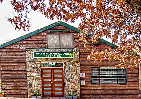 Selwyn Star Motel