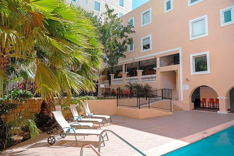 Holiday Inn Express Merida Centro By IHG