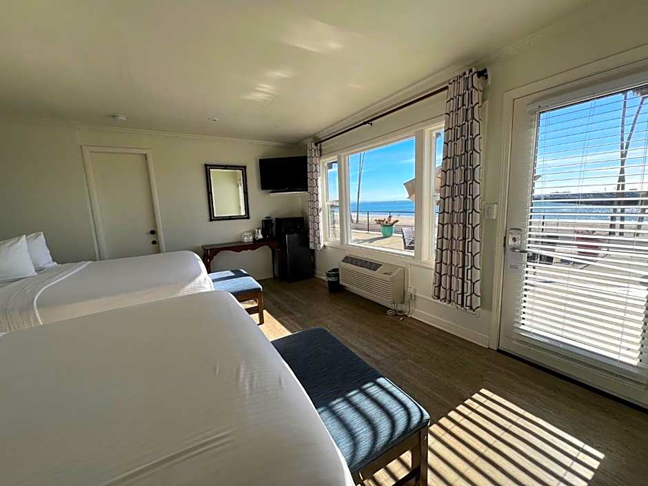 Casablanca Inn on The Beach