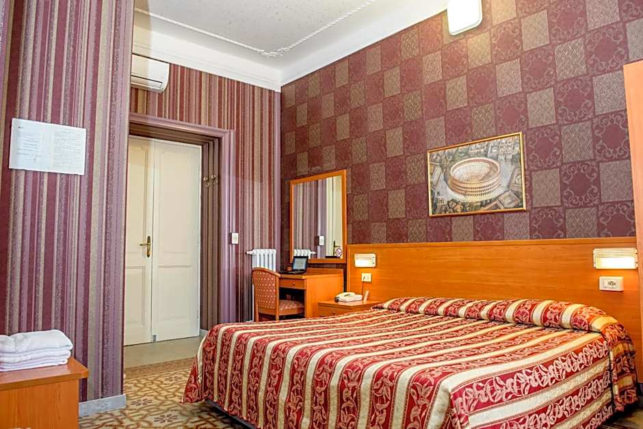 Photo 1 of 9 of Double Room
