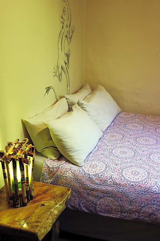 Away with the Fairies Nature Lodge and Backpackers